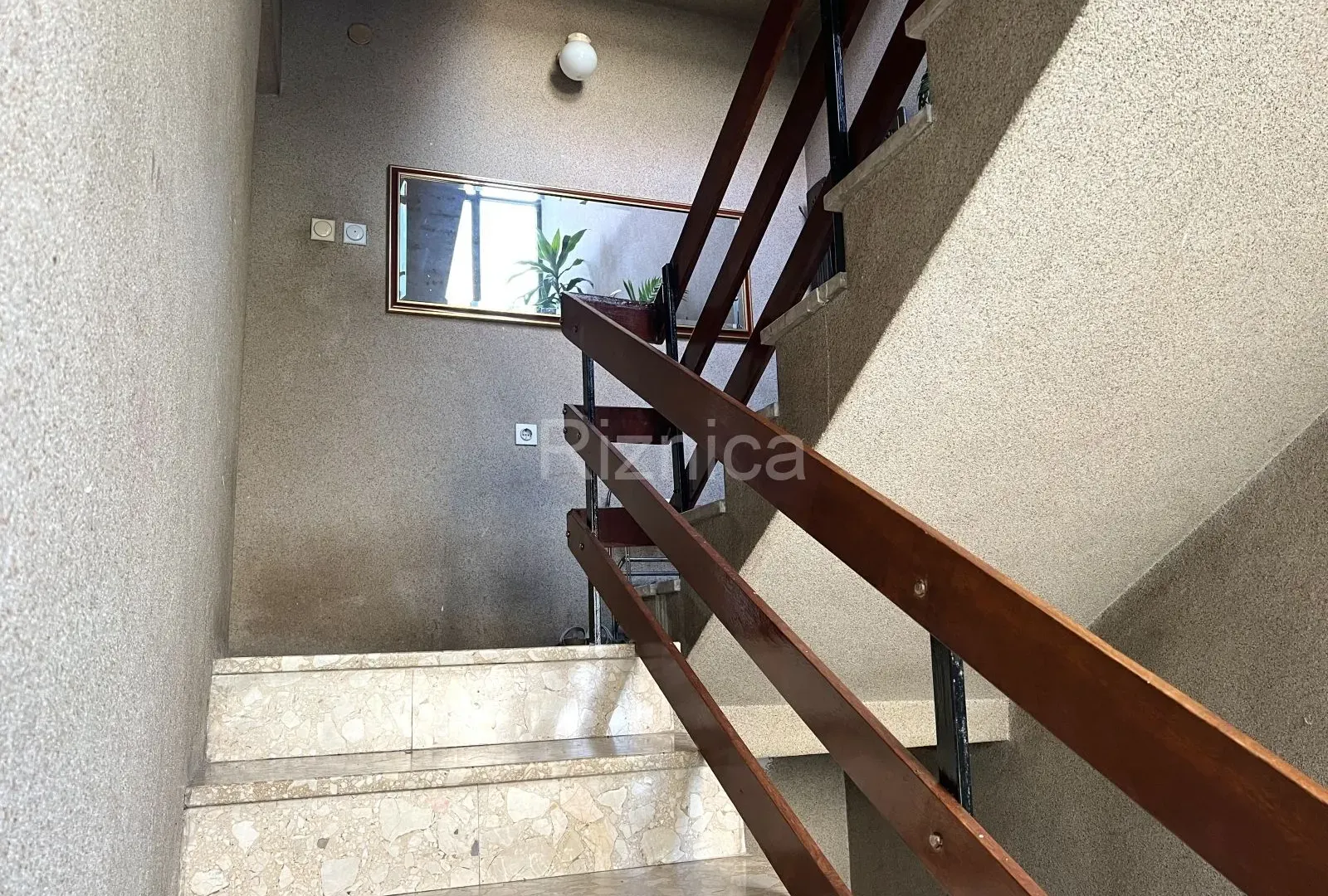 Prodaja, trosoban stan, 159m², Niš, Srbija