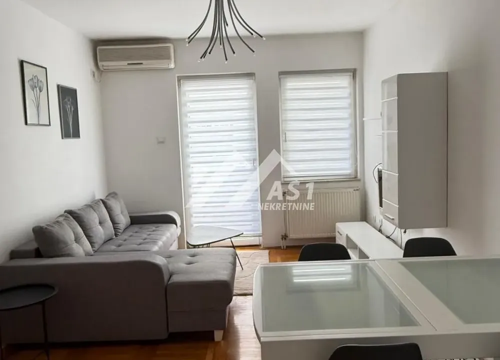 Rent, two bedroom apartment, 52m², Grbavica, Novi Sad Sve Podlokacije