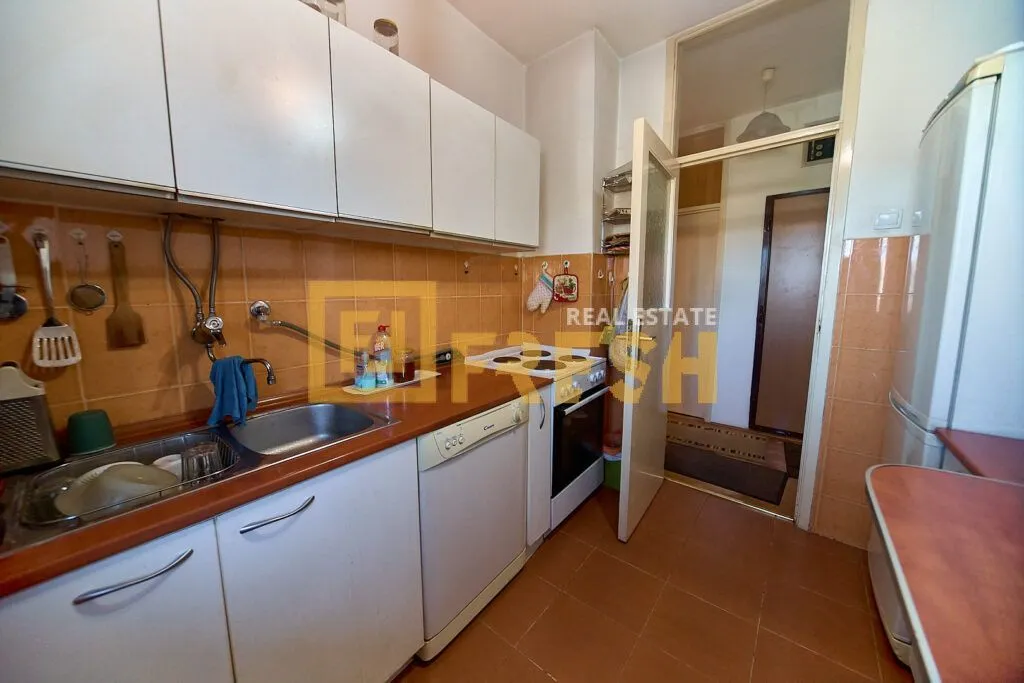 Prodaja, dvosoban stan, 70m², Preko Morače, Podgorica