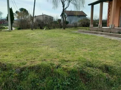 Prodaja, kuća, 220m², Danilovgrad, Crna Gora