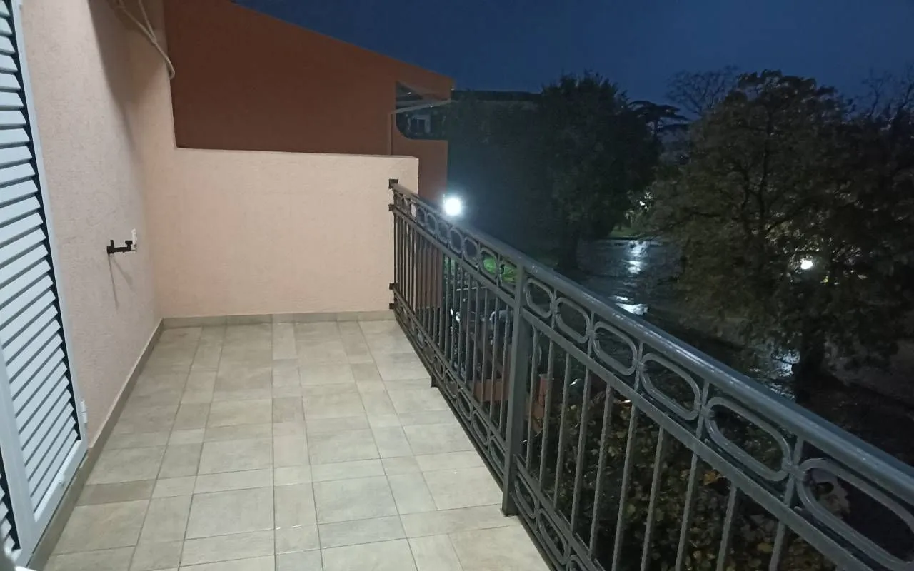 Stan-na-dan, garsonjera, 20m², Sutomore, Bar