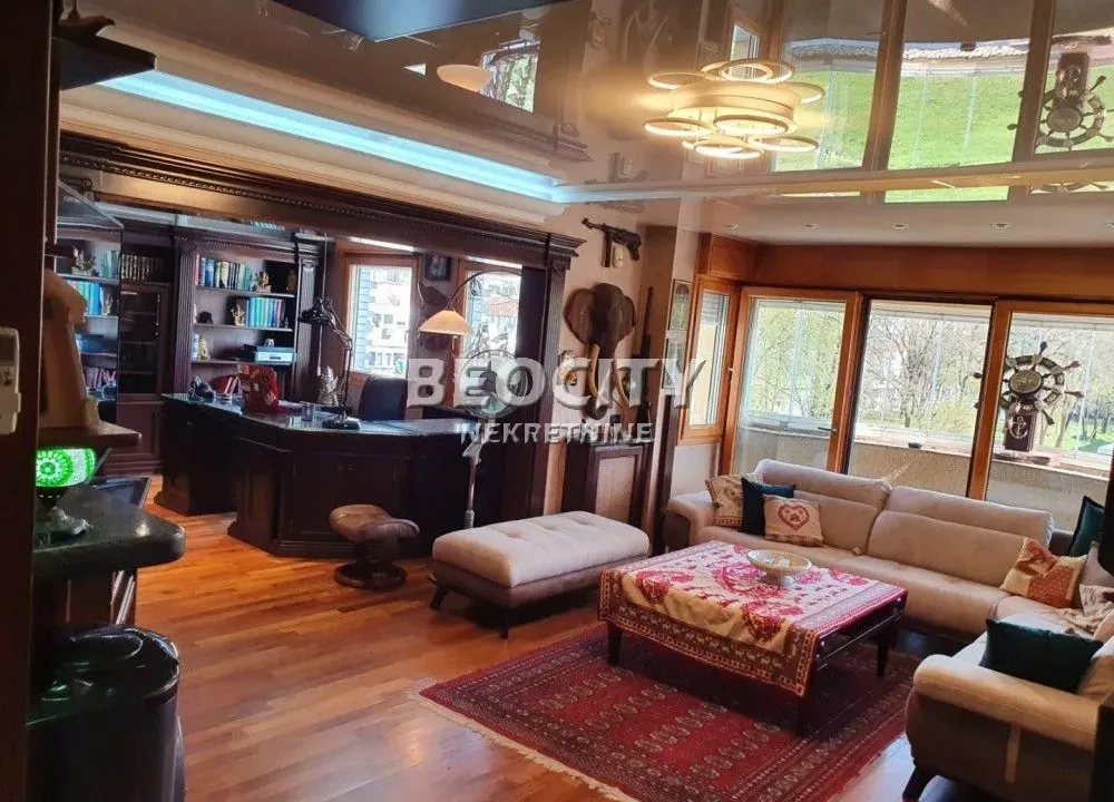 Rent, four bedroom apartment, 200m², Stari Merkator, Novi Beograd Sve Podlokacije