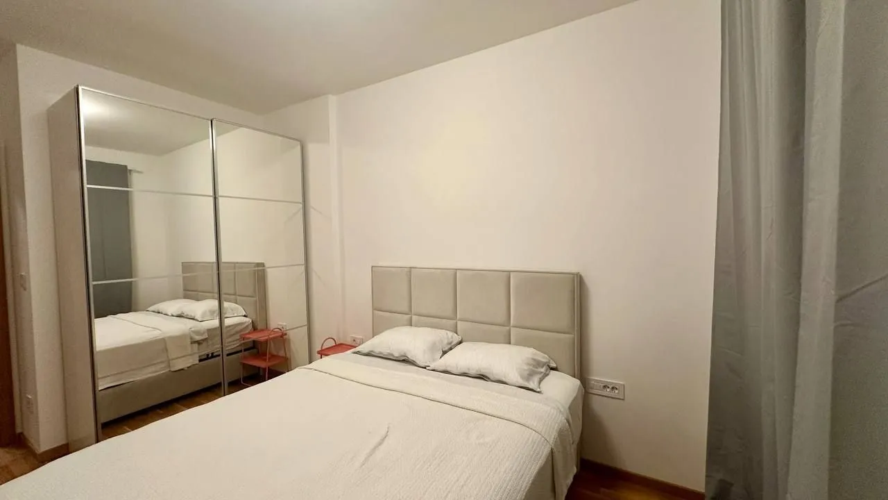 Rent, one bedroom apartment, 45m², Bečići, Budva