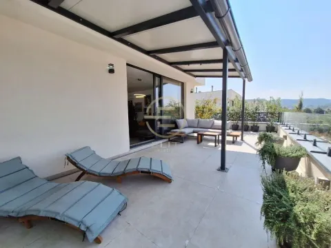 Prodaja, stan, 145m², Sremska Kamenica, Petrovaradin - image 9