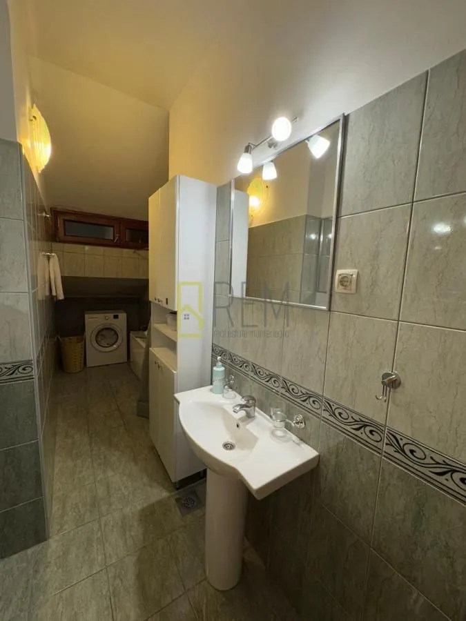Rent, three bedroom apartment, 146m², Podgorica, Crna Gora
