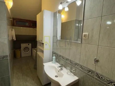 Izdavanje, trosoban stan, 146m², Podgorica, Crna Gora - image 9