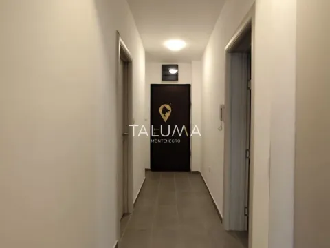 Rent, two bedroom apartment, 103m², Ljubović, Podgorica - image 7