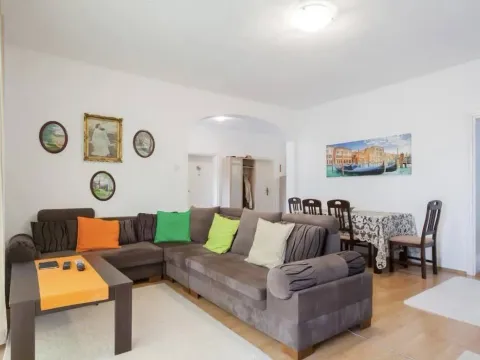 Sale, house, 380m², Bar, Crna Gora - image 7