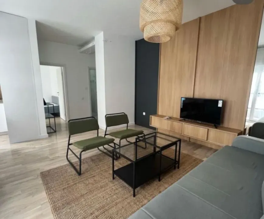 Izdavanje, jednosoban stan, 46m², Cvijetin Brijeg, Podgorica