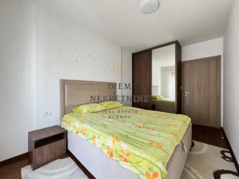 Rent, one bedroom apartment, 50m², Master Kvart, Podgorica - image 11