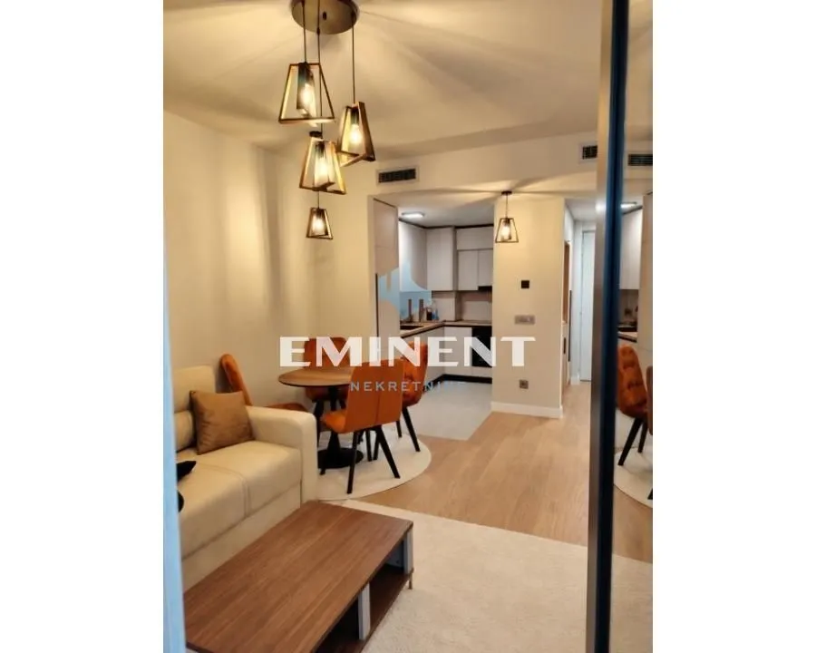 Izdavanje, dvosoban stan, 51m², Novi Beograd Blok 65, Novi Beograd Sve Podlokacije