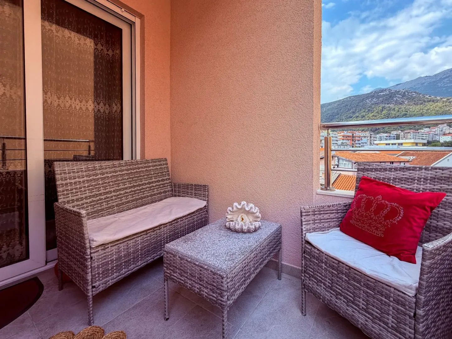 Sale, one bedroom apartment, 38m², Budva, Crna Gora