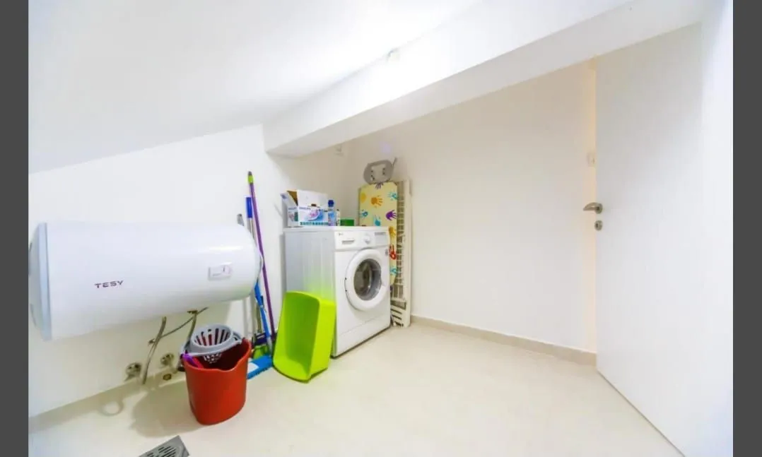 Rent, two bedroom apartment, 120m², Petrovac, Budva