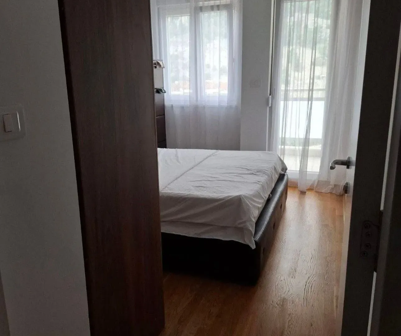 Rent, one bedroom apartment, 45m², City Kej, Podgorica