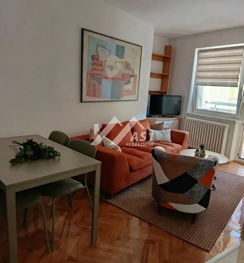 Rent, two bedroom apartment, 47m², Bulevar Oslobodjenja, Novi Sad Sve Podlokacije