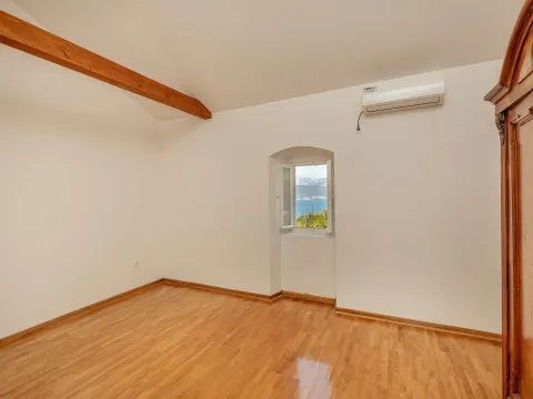 Prodaja, kuća, 176m², Herceg Novi, Crna Gora - image 13