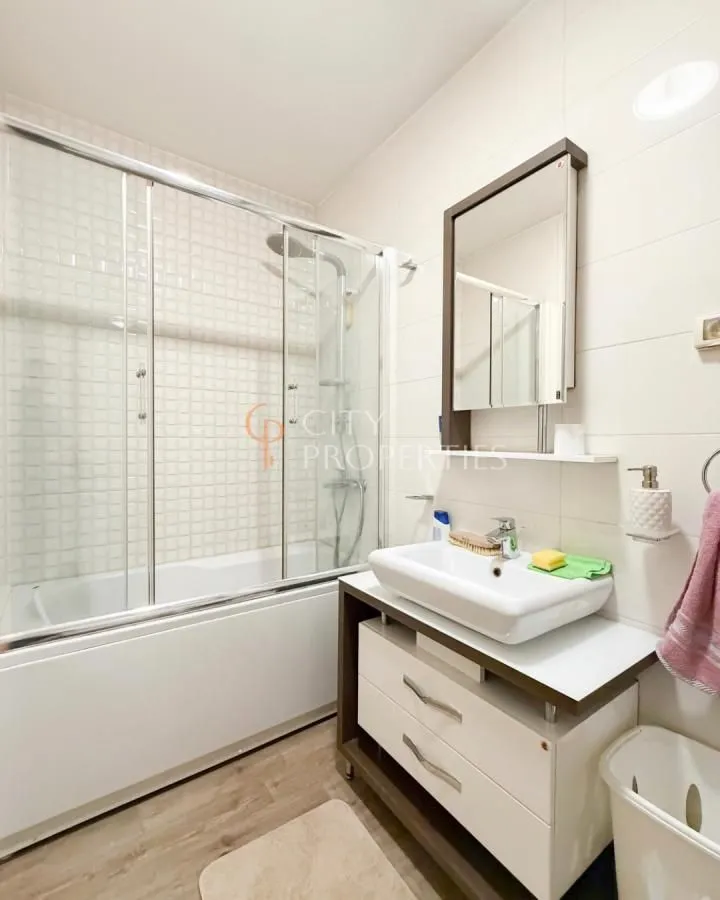 Izdavanje, stan, 76m², City Kvart, Podgorica