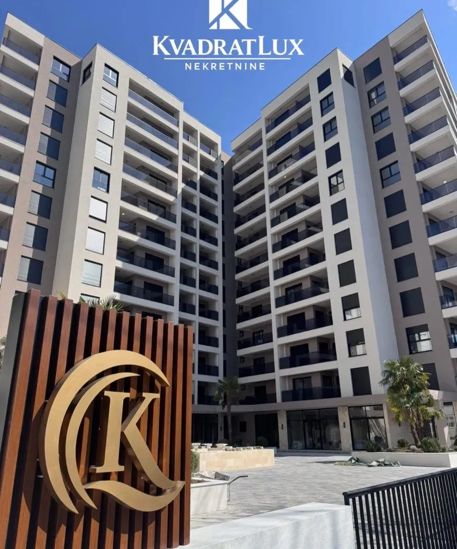 Sale, one bedroom apartment, 53m², Centar, Bar