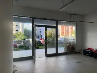 Izdavanje, poslovni prostor, 84m², Pobrežje, Podgorica - image 1