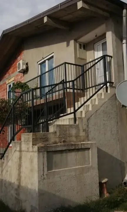 Sale, house, 100m², Sutomore, Bar