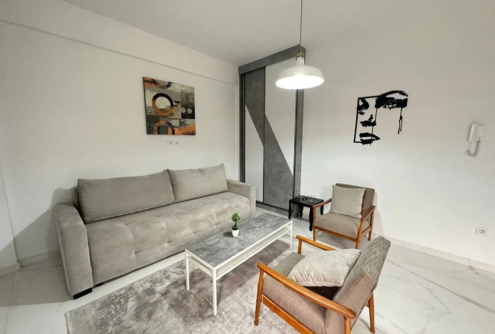 Izdavanje, garsonjera, 32m², Velji Vinogradi, Budva