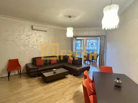 Prodaja, dvosoban stan, 100m², Centar, Podgorica - image 3