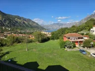 Sale, three bedroom apartment, 94m², Škaljari, Kotor - image 2