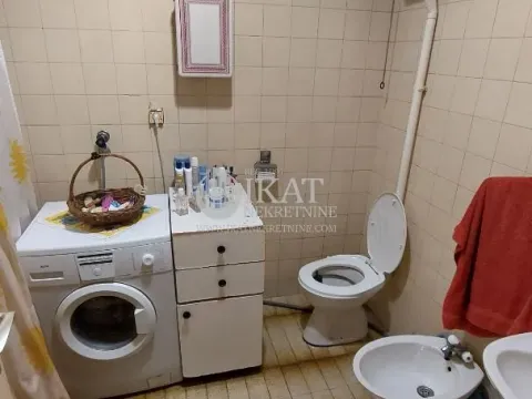 Prodaja, kuća, 230m², Voždovac Sve Podlokacije, Beograd - image 3
