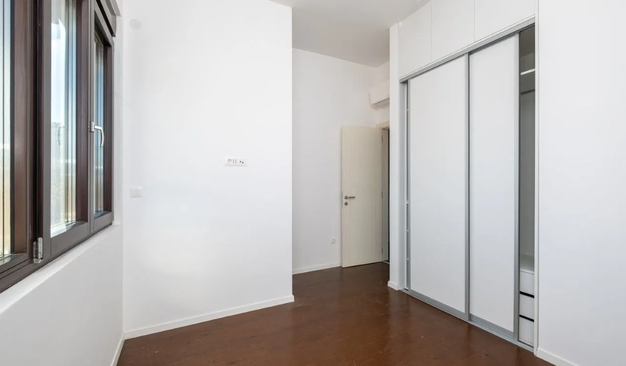 Prodaja, trosoban stan, 95m², Gornja Gorica, Podgorica