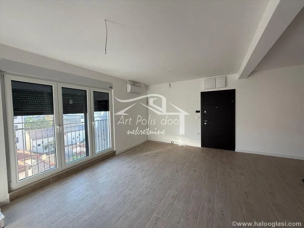 Rent, three bedroom apartment, 68m², Cvetkova Pijaca, Zvezdara Sve Podlokacije