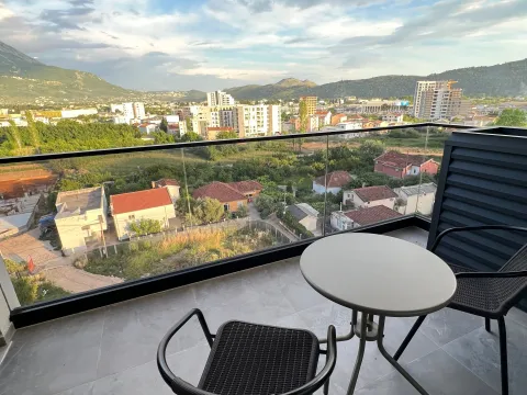 Rent, one bedroom apartment, 55m², Centar, Bar - image 9