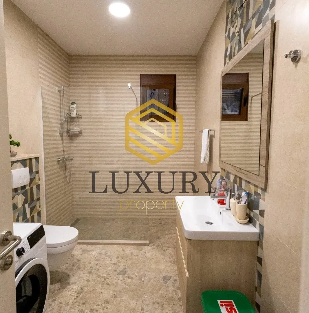 Izdavanje, kuća, 220m², Ćurilac, Danilovgrad