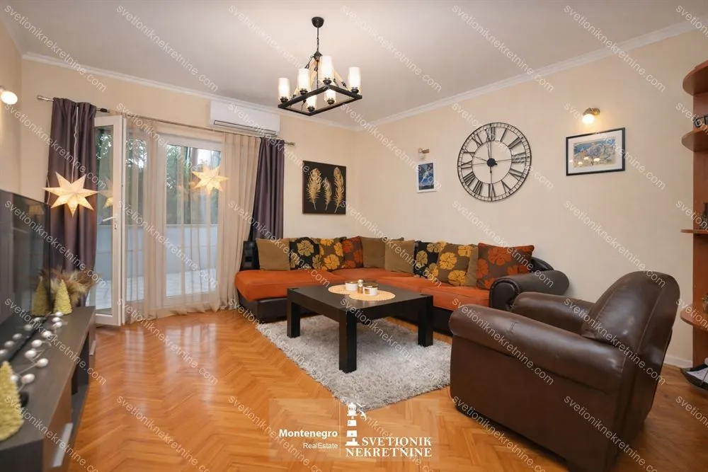 Prodaja, trosoban stan, 100m², Topla, Herceg Novi