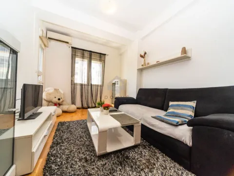 Izdavanje, jednosoban stan, 43m², Ljubović, Podgorica - image 2