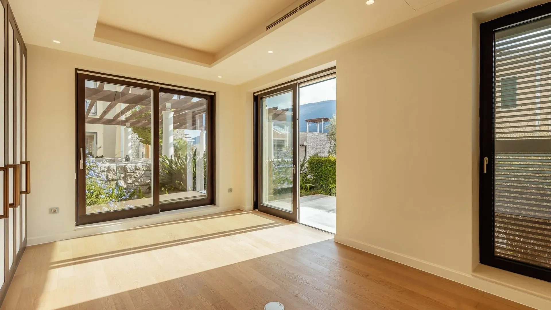 Prodaja, kuća, 287m², Portonovi, Herceg Novi