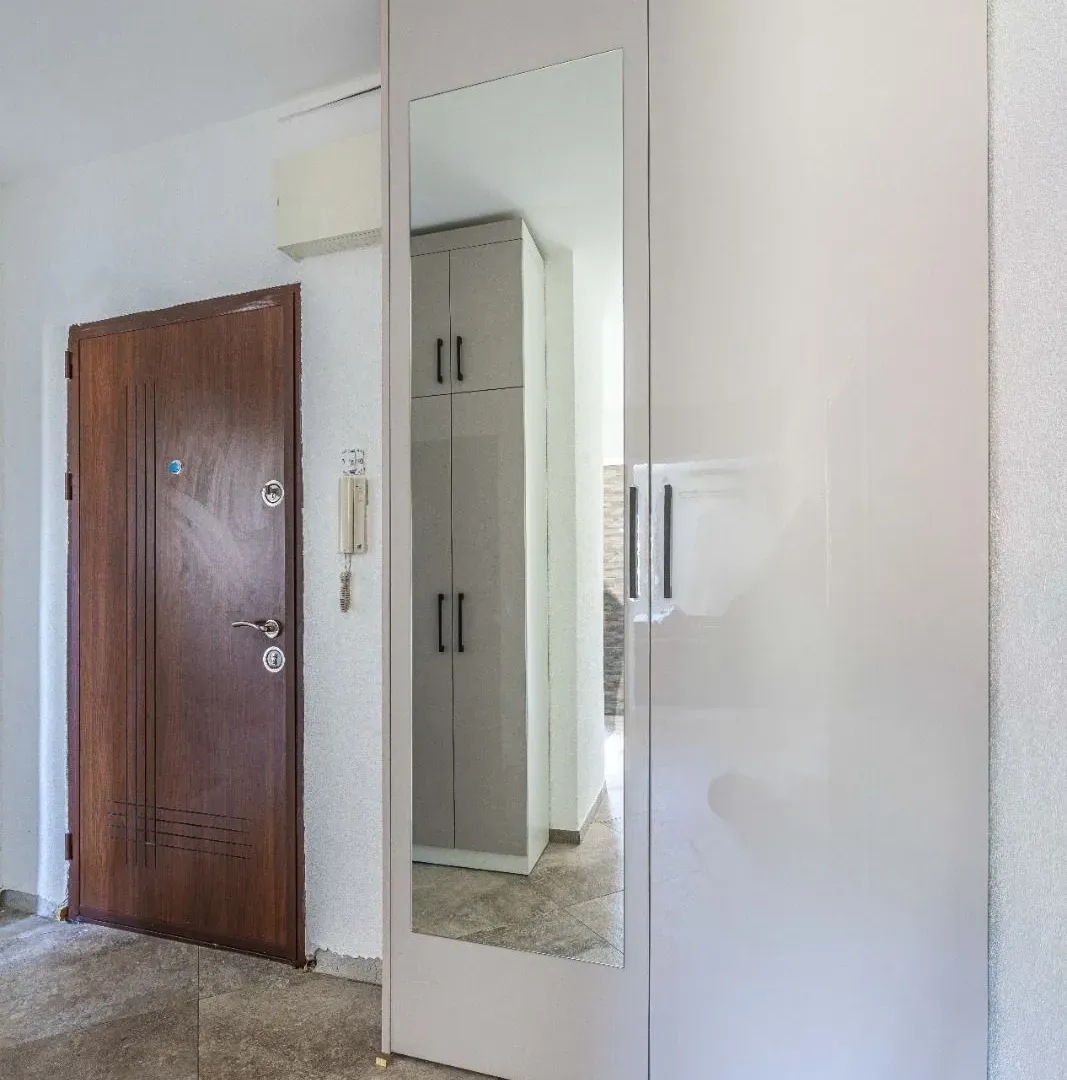 Prodaja, dvosoban stan, 52m², Centar, Tivat