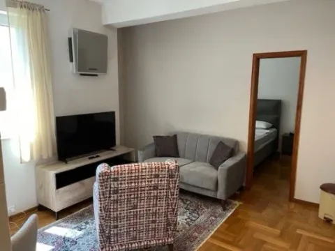 Rent, one bedroom apartment, 41m², Seljanovo, Tivat