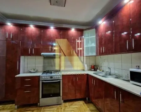 Prodaja, kuća, 350m², Sremska Kamenica, Petrovaradin - image 3