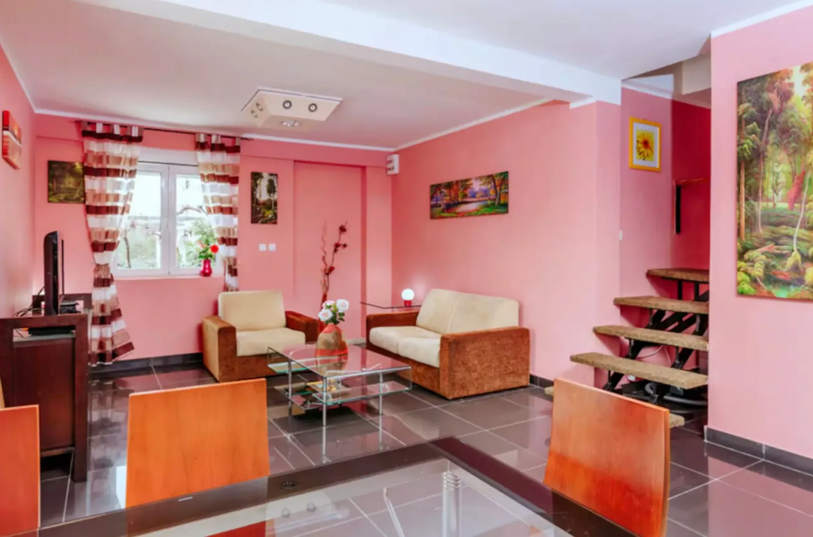 Sale, three bedroom apartment, 120m², Radanovići, Kotor