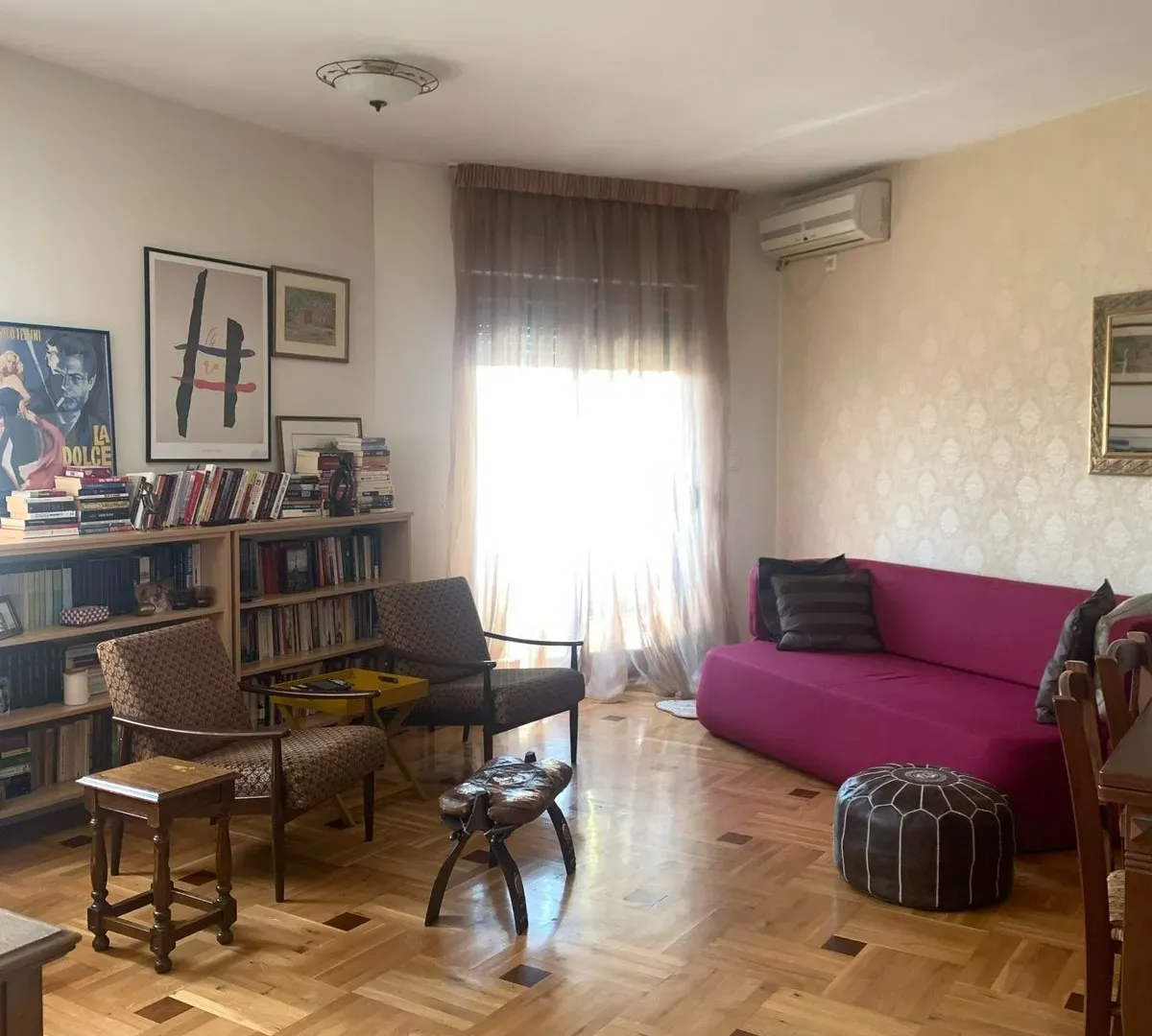 Izdavanje, jednosoban stan, 46m², Stari Aerodrom, Podgorica