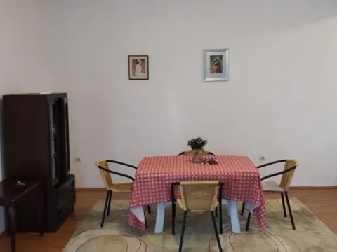 Prodaja, kuća, 240m², Murtovina, Podgorica - image 12