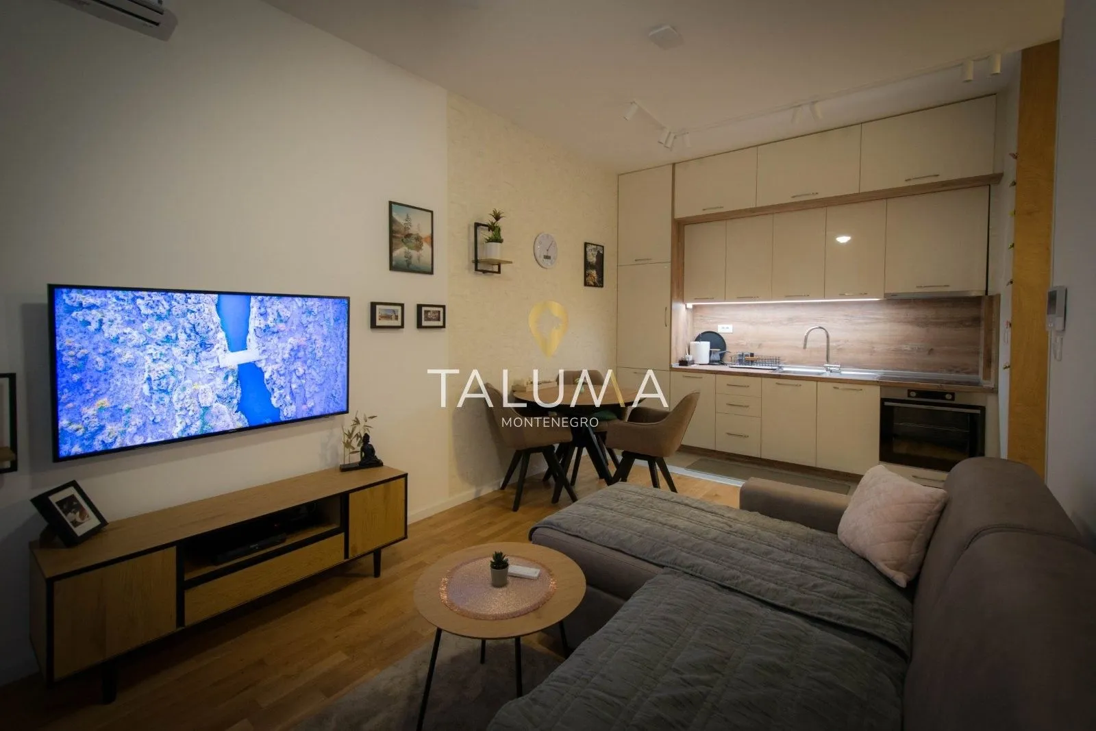 Izdavanje, jednosoban stan, 42m², Tološi, Podgorica