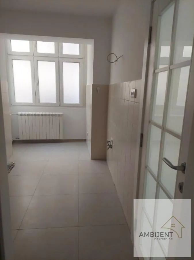 Rent, office space, 60m², Stari Grad, Beograd