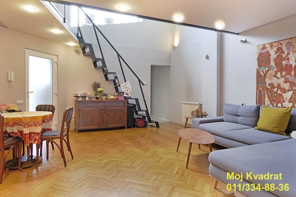 Sale, three bedroom apartment, 99m², Kalenić Pijaca, Vračar Sve Podlokacije