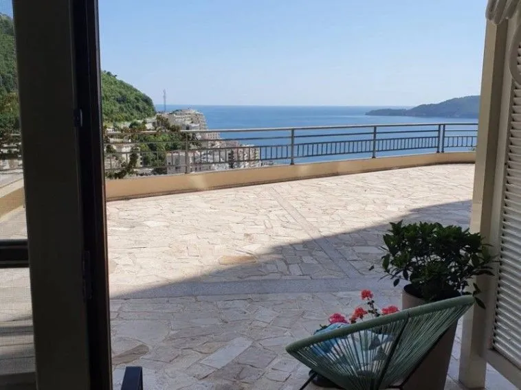 Sale, studio apartment, 33m², Rafailovići, Budva