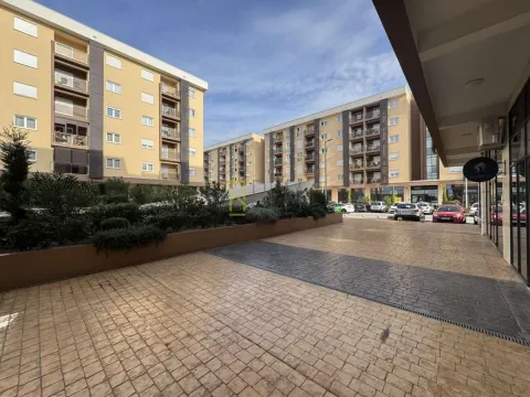 Izdavanje, poslovni prostor, 46m2, City Kvart, Podgorica Izdavanje, poslovni prostor, 46m2, City Kvart, Podgorica