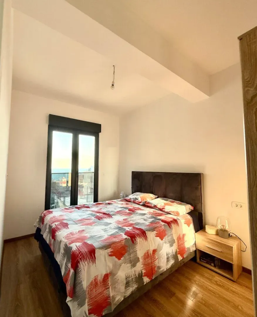 Izdavanje, jednosoban stan, 41m², Dobre Vode, Bar