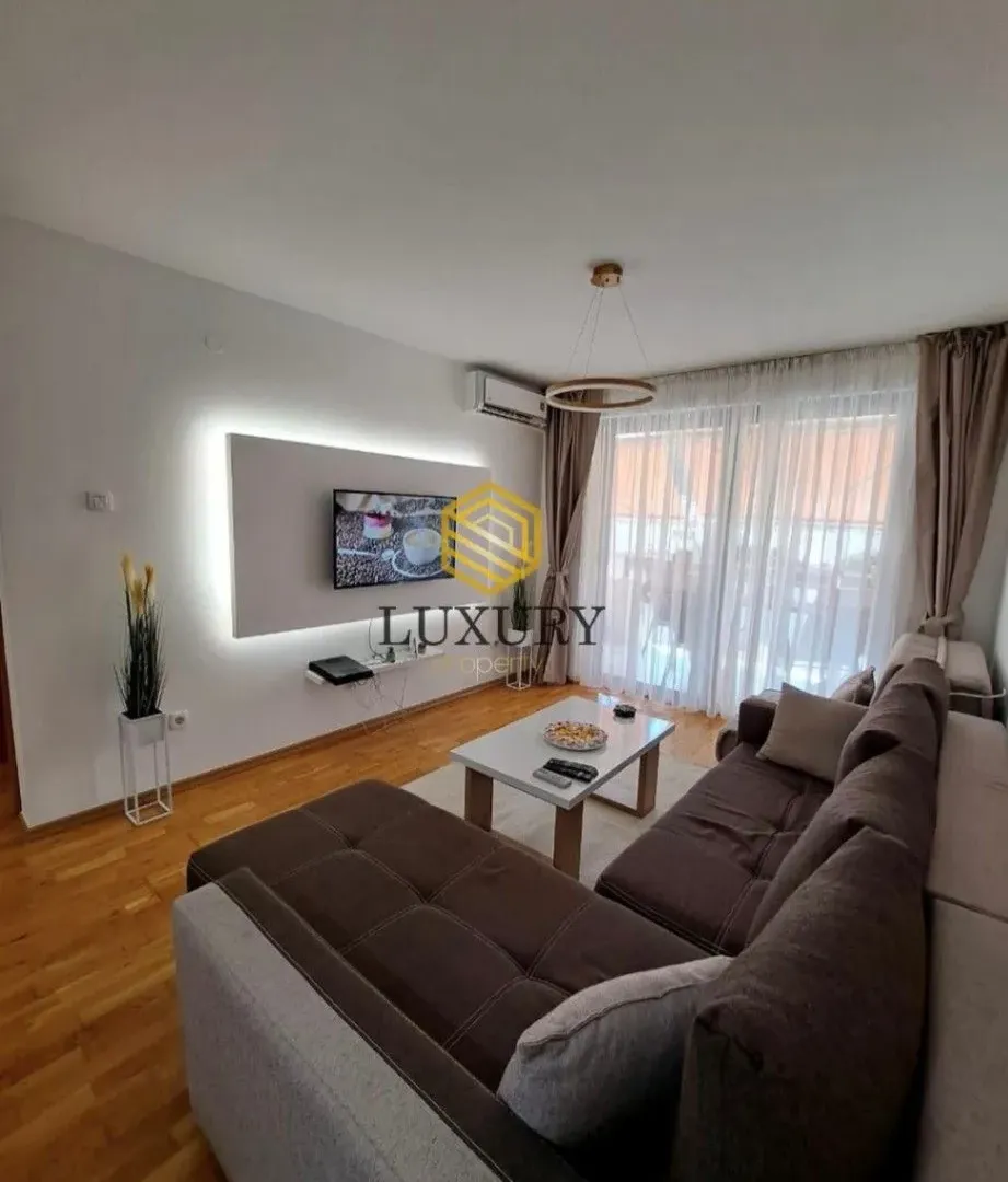 Izdavanje, jednosoban stan, 49m², Pržno, Budva
