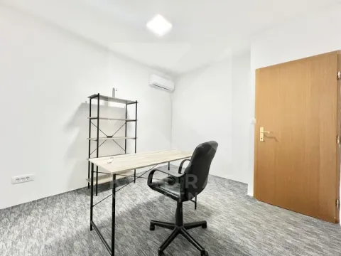 Rent, office space, 30m², Zagorič, Podgorica - image 4