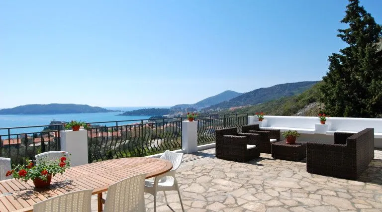 Sale, house, 486m², Bečići, Budva